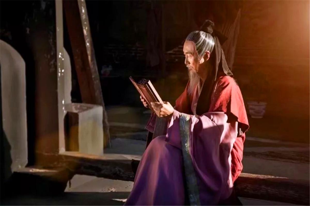 农村俗语无奸不商,俗话说酒不顾人色不顾身财不顾亲