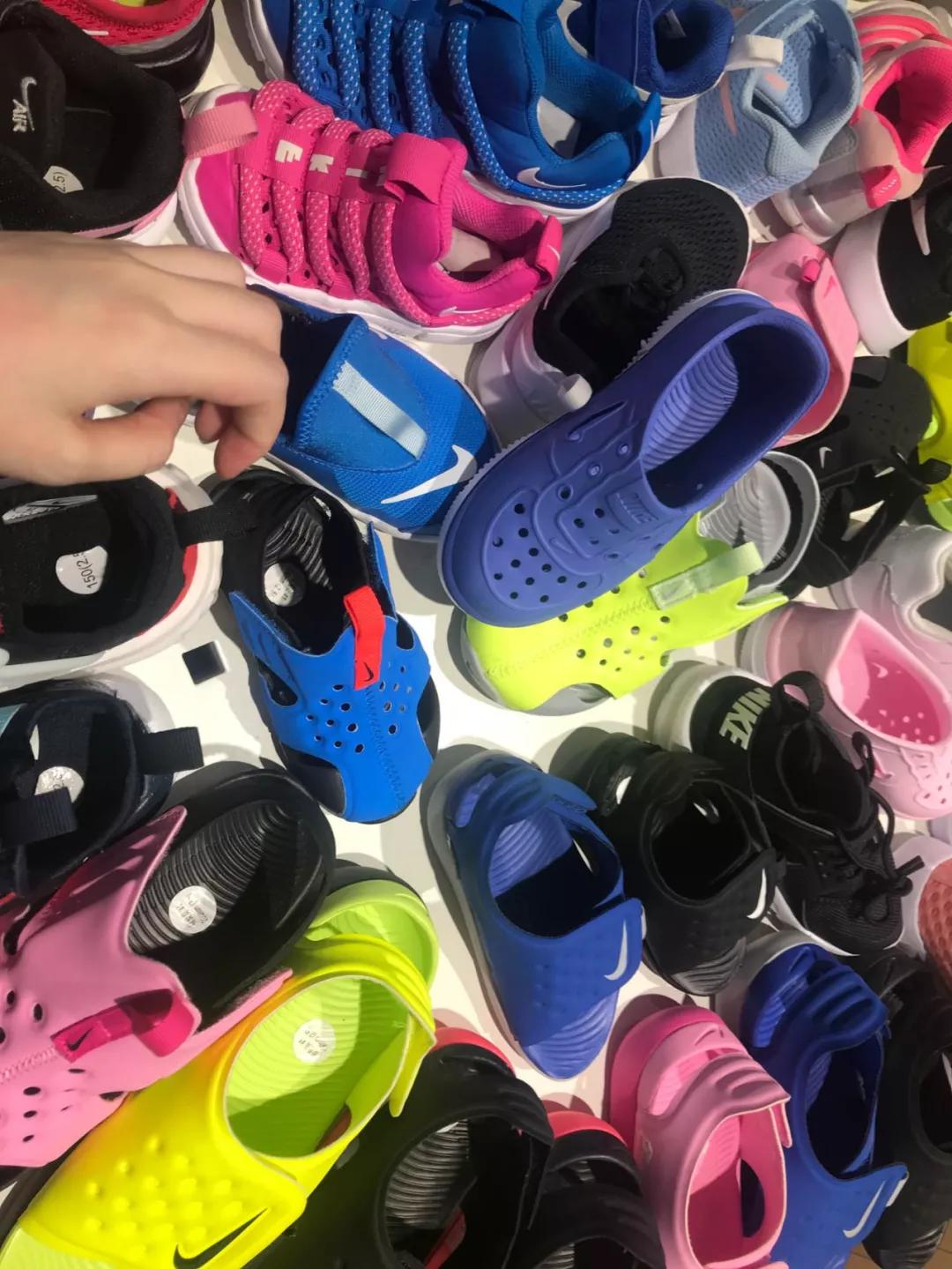 儿童凉鞋软底什么牌子好,儿童凉鞋哪种鞋底舒服