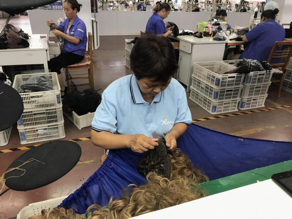 2秒卖出一件，比口罩还抢手！这个中国“假货”，正被外国人疯抢