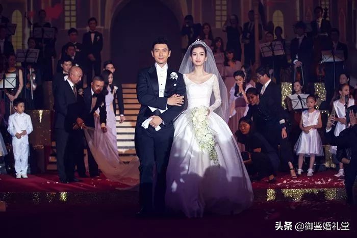 婚礼邀请函夫妇一起怎么写,婚礼请柬文案发朋友圈配文
