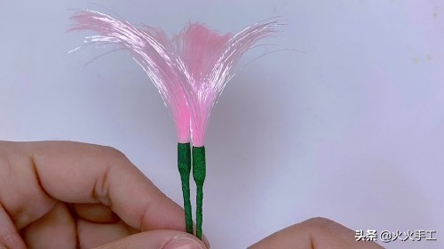 果郡王为甄嬛种合欢花的片段,果郡王送合欢花对甄嬛说了什么