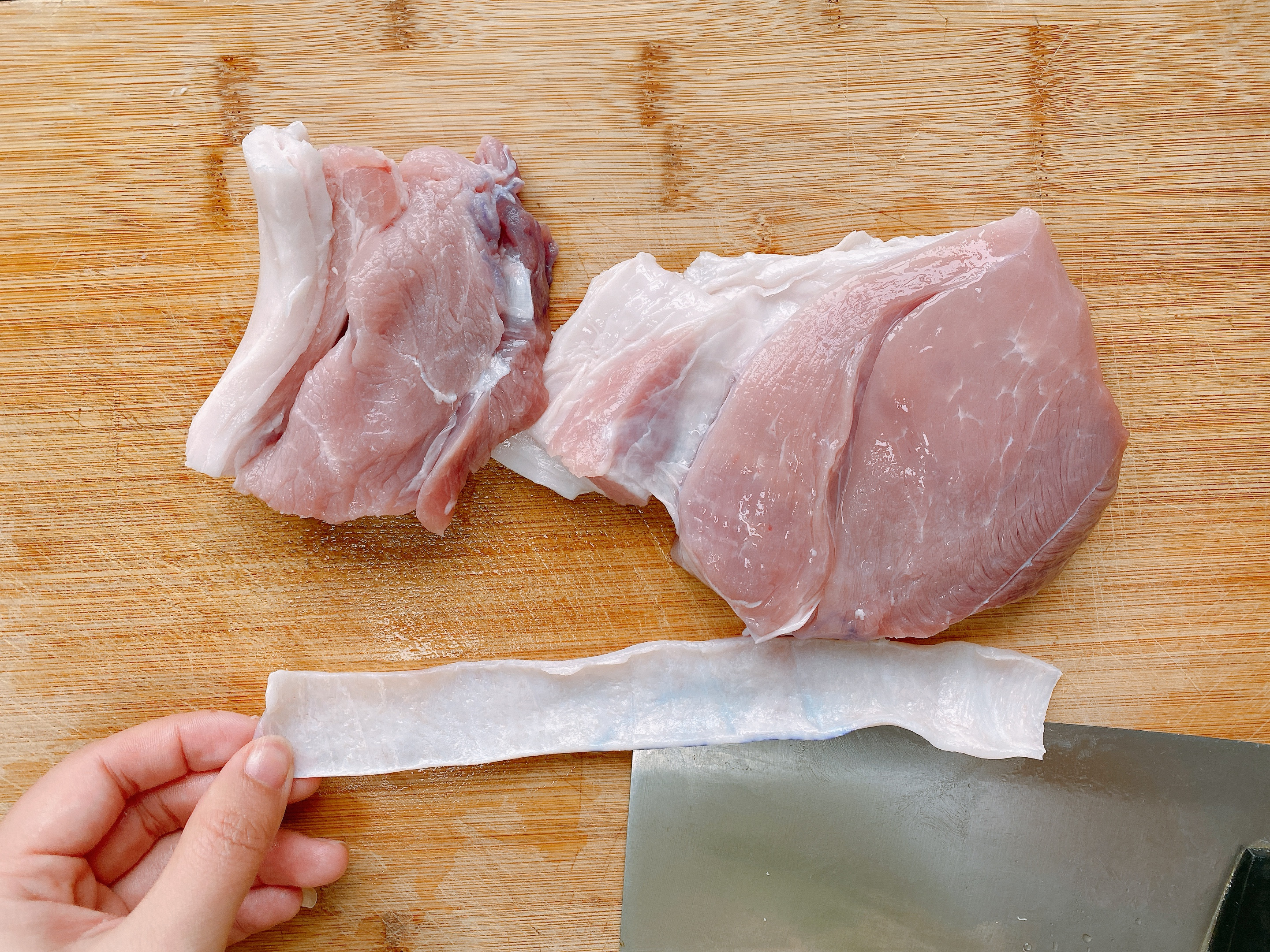 灌香肠放调料顺序,灌香肠最忌四种调料花椒