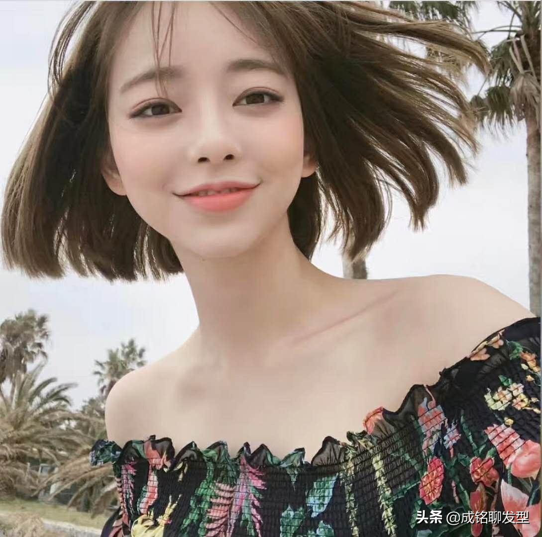 圆脸短发发型女2022新款减龄,大圆脸额头高女生适合的短发减龄