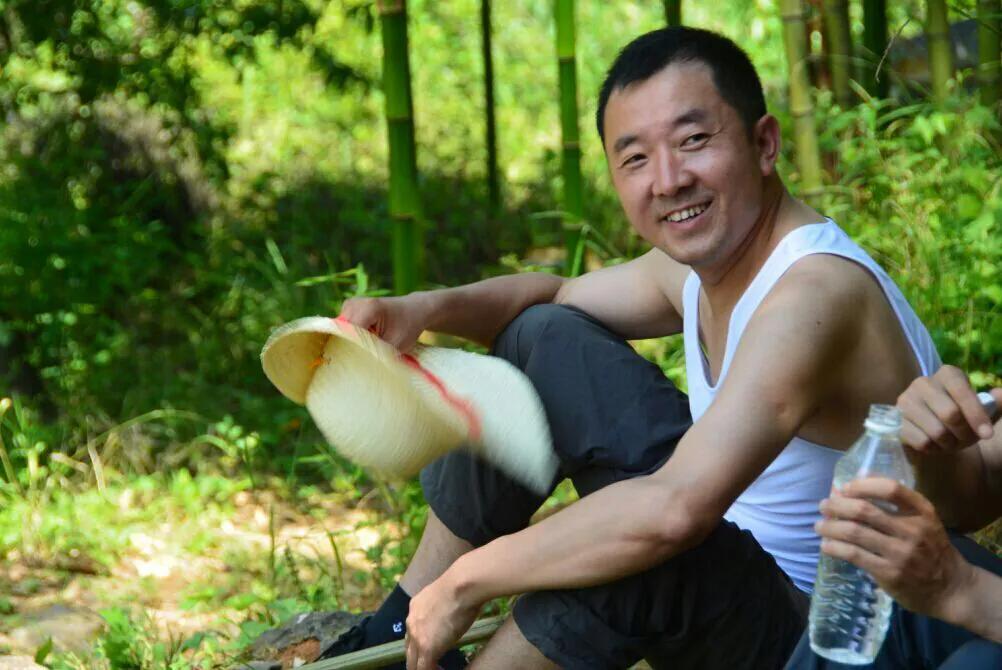 在峡江的转弯处简介,在峡江的转弯处全文解说