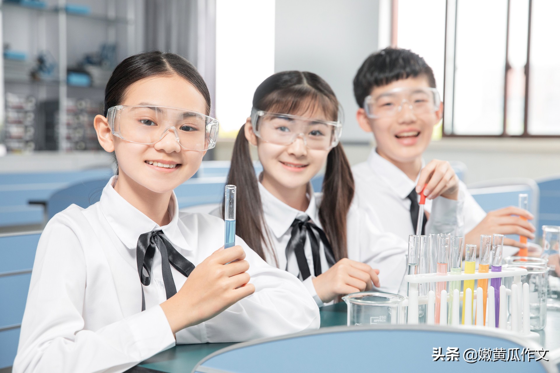 以选择坚持学习为话题的作文,以助力成长为话题的中考满分作文