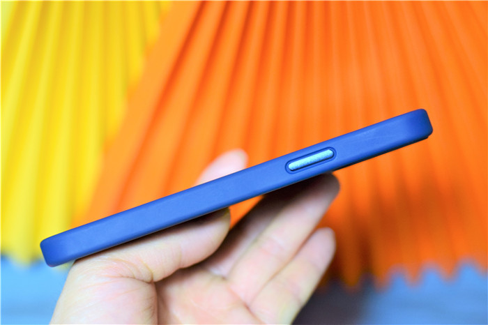 benks贴膜iphone12,蓝色iphone12全包手机壳暗夜绿