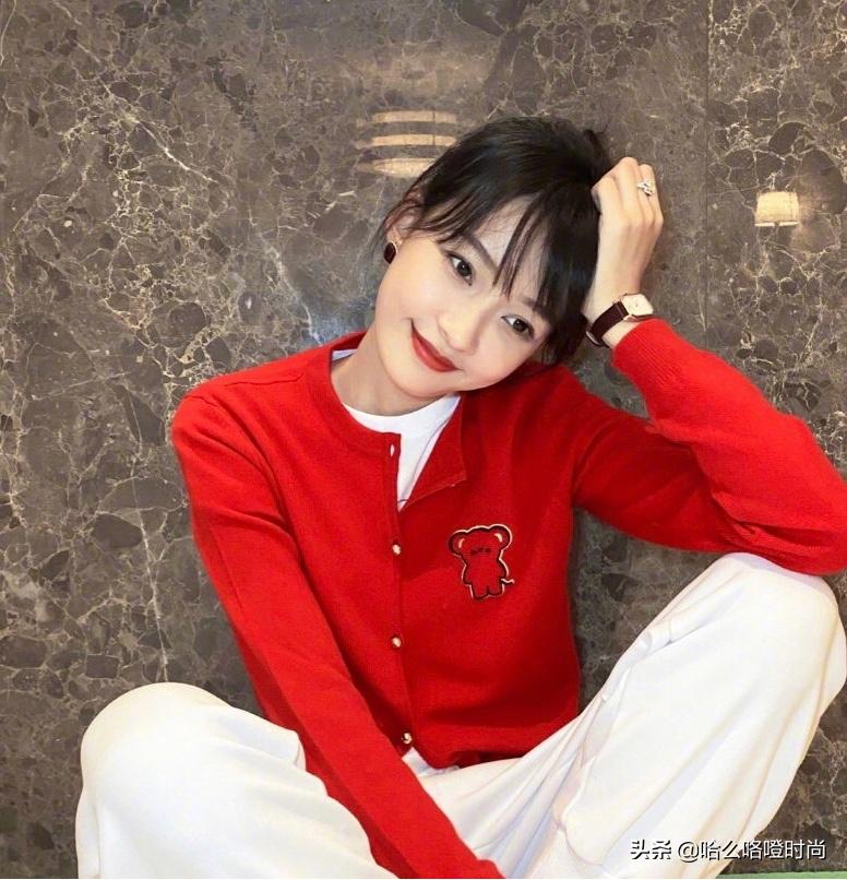 秋冬必备的运动裤,灰色运动裤过时了吗