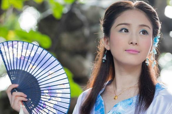 广西桂林阳朔旅游必去景点,桂林阳朔西街情侣旅游