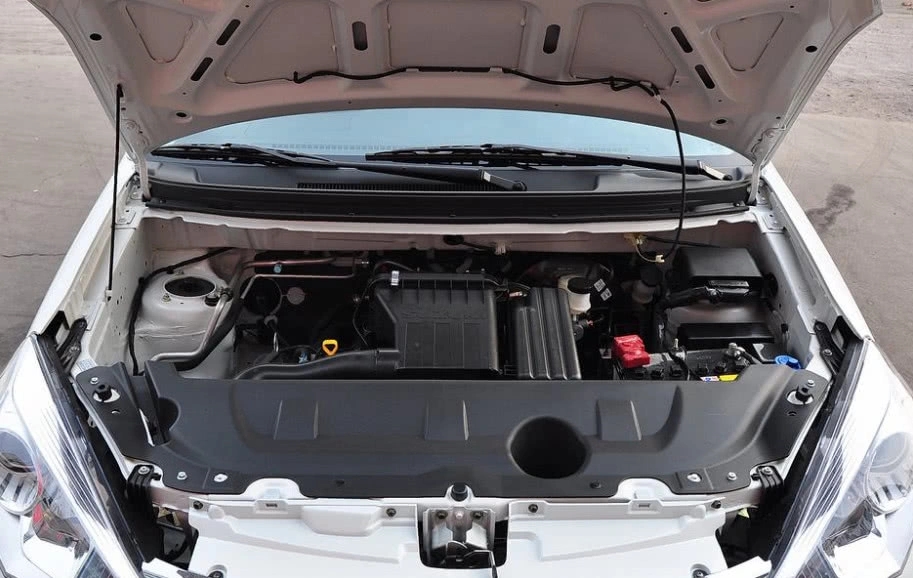 二手铃木利亚纳a6值不值得买,昌河铃木利亚纳a6配件哪里有