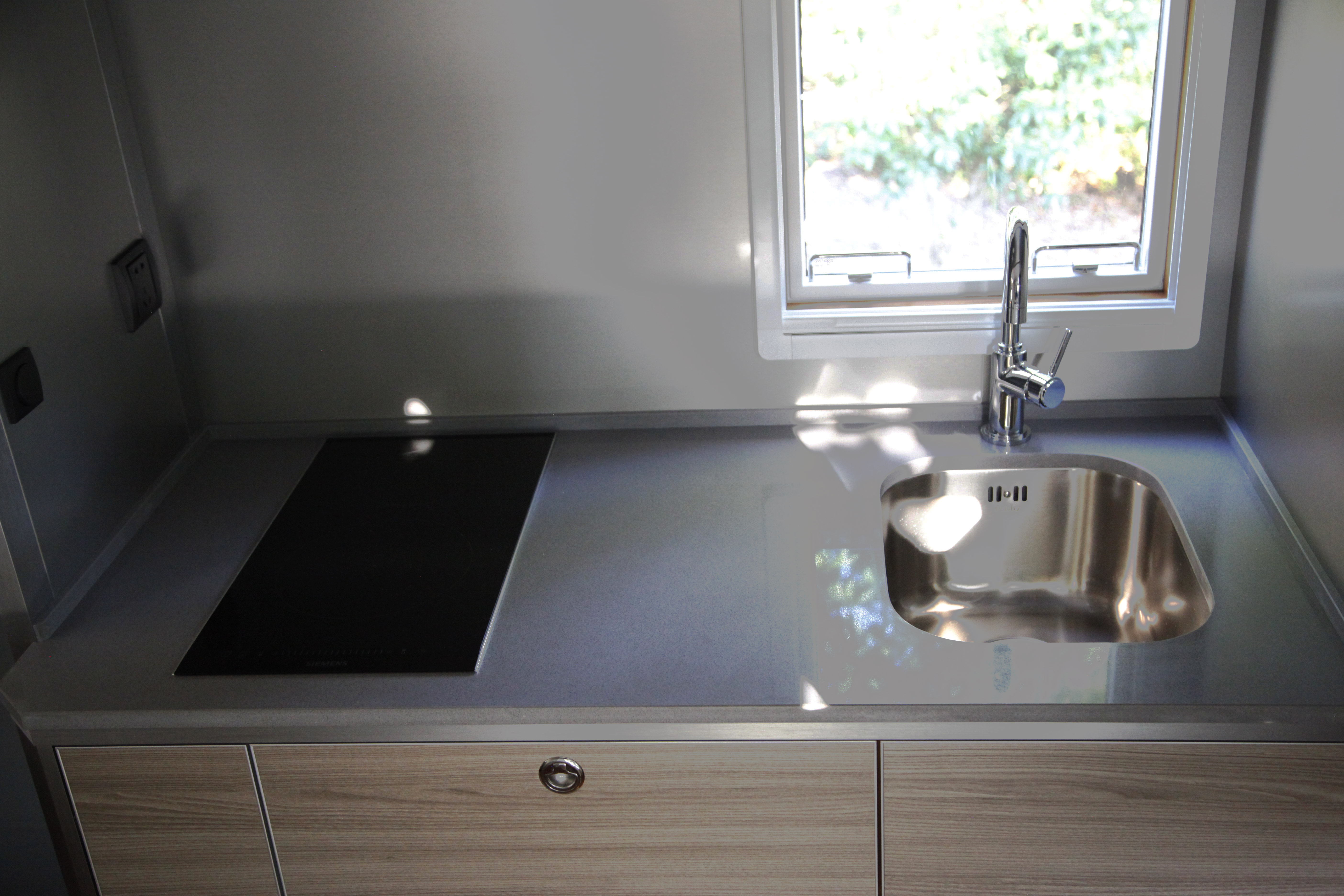 越野强劲王者，独栋别墅享受，阿莫迪罗曼8x8征服你了吗？