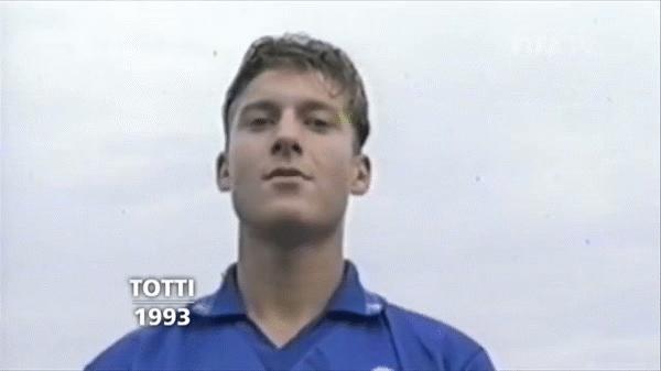 2002年世界杯冠军小罗,2002世界杯巴西小罗捧杯时刻