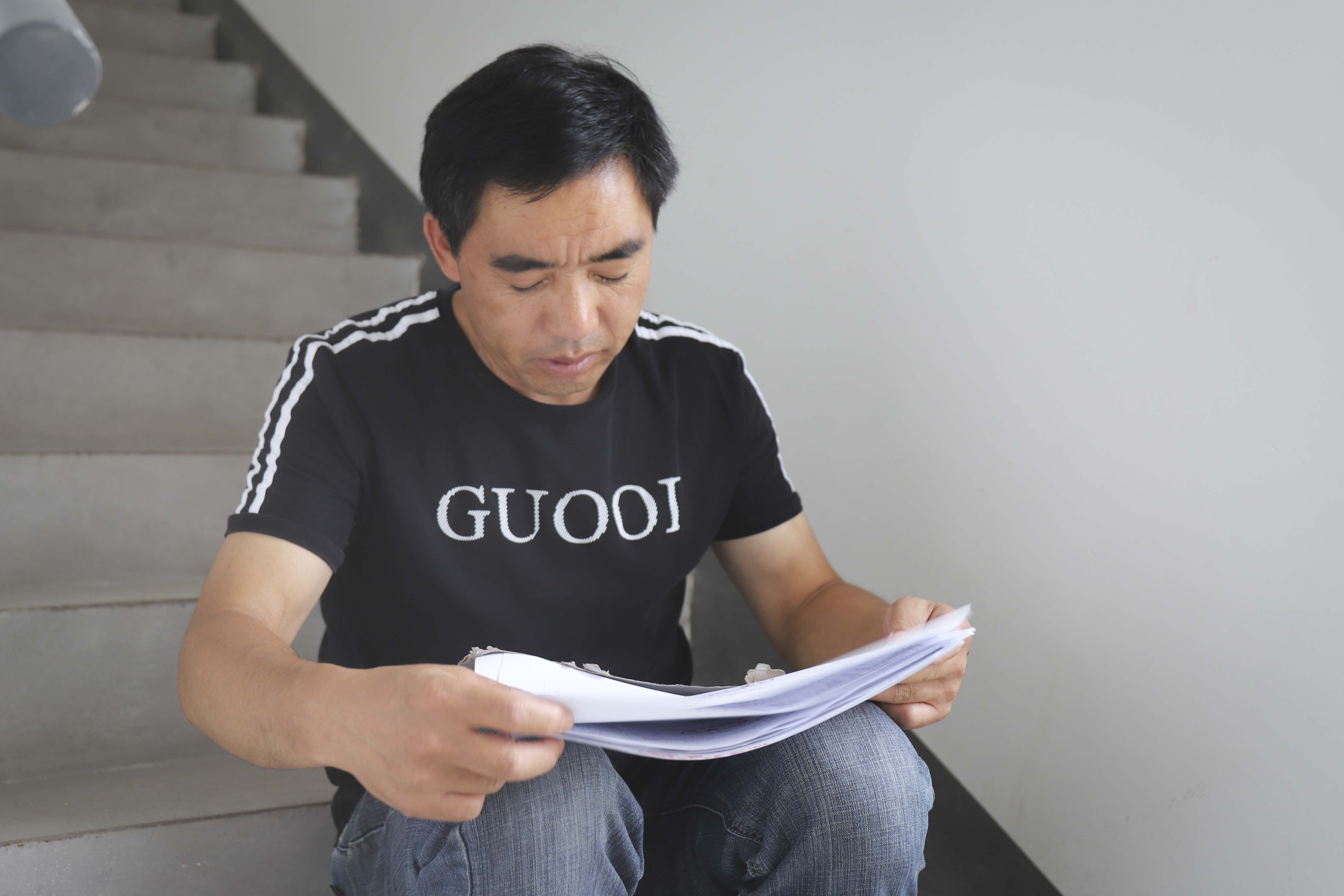 24岁大学生写下遗书,14岁的女孩写下的遗书