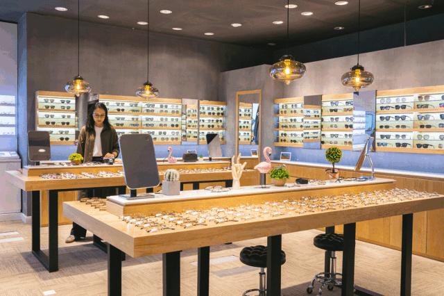 广东潮人必打卡景点盘点,东莞网红打卡眼镜店