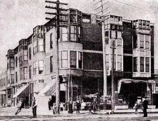 “19岁，她在暗网被30万欧元拍卖”