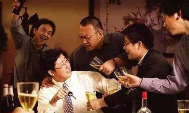 社保基金办公厅主任佟达宁,社保中心佟达宁