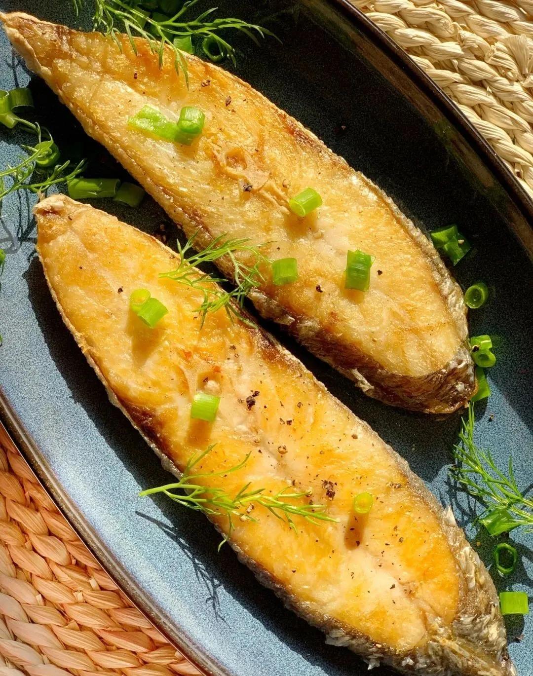 比顺德潮汕还生猛的海鲜之城，好吃到打个飞的也要去一趟