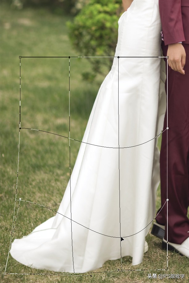 ps怎么把衣服的裙摆变飘逸,ps怎么修飘逸的裙摆