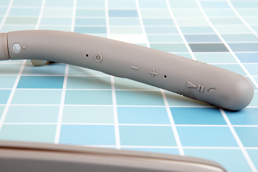 索尼zx300a与xz2,索尼wi-1000x二代测评