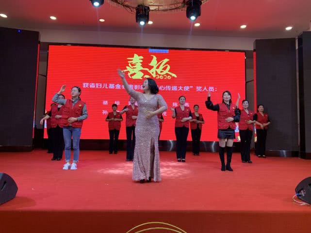 回首过去勠力同心展望未来,回首共同奋斗历程