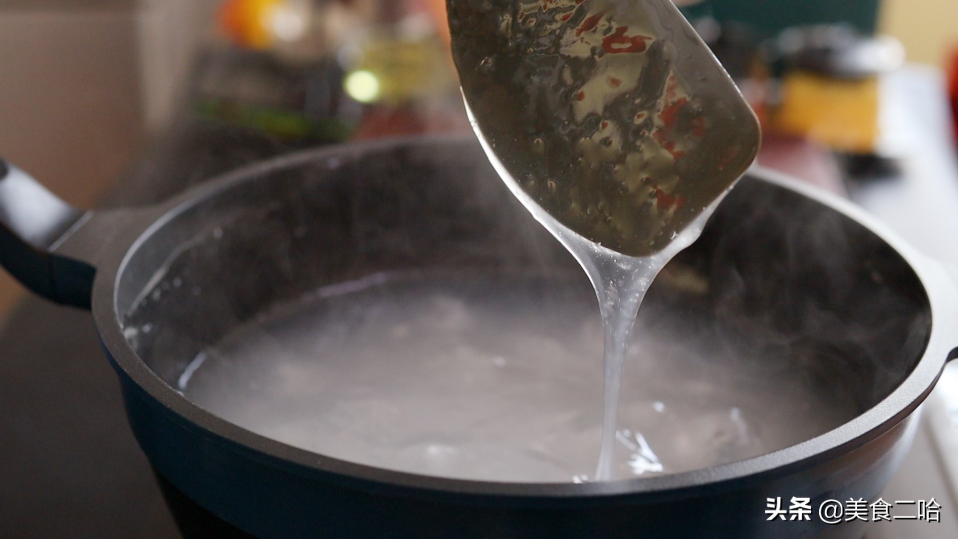 做凉粉需要加什么添加剂,凉粉怎么做才有弹性不容易断