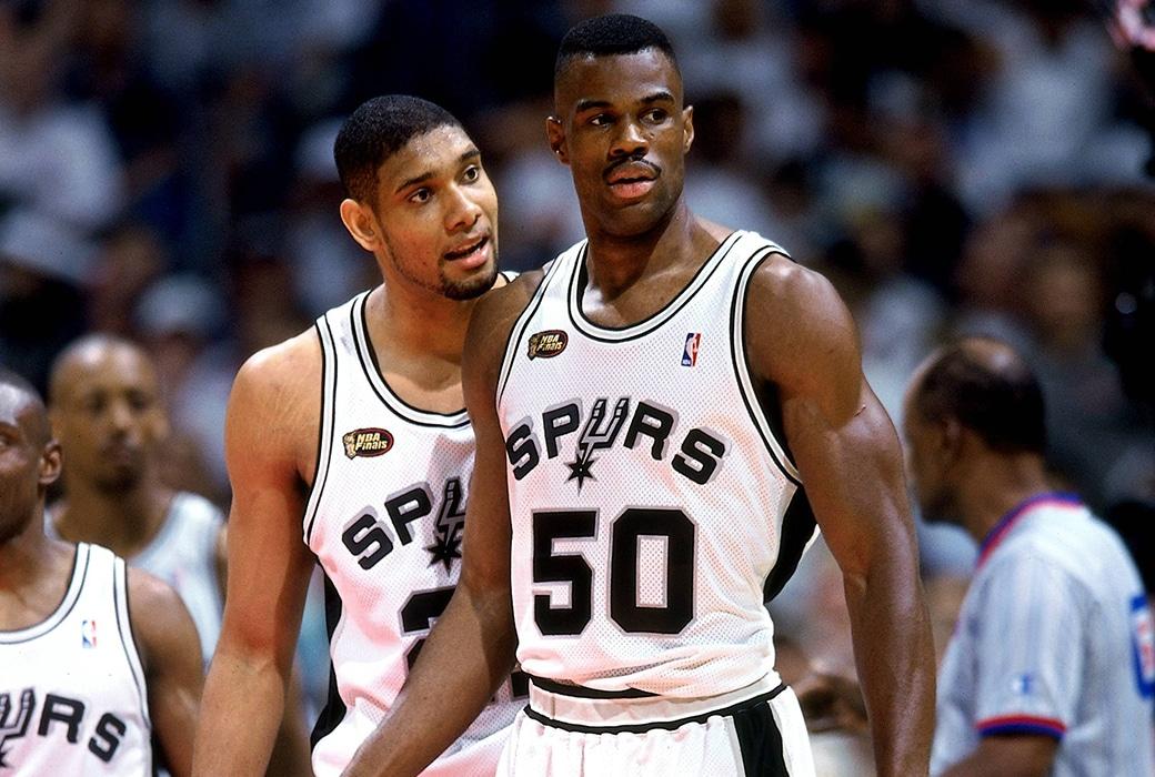 nba历史前十球员没拿过乔丹荣誉,nba历史最伟大五位中锋