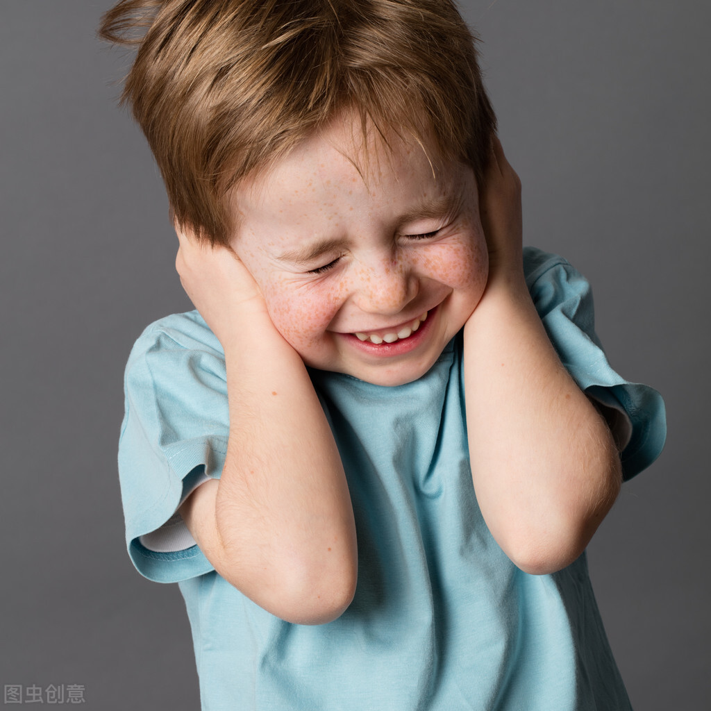 胆小鬼的孩子是什么原因造成的,孩子胆小怕鬼的最佳方法