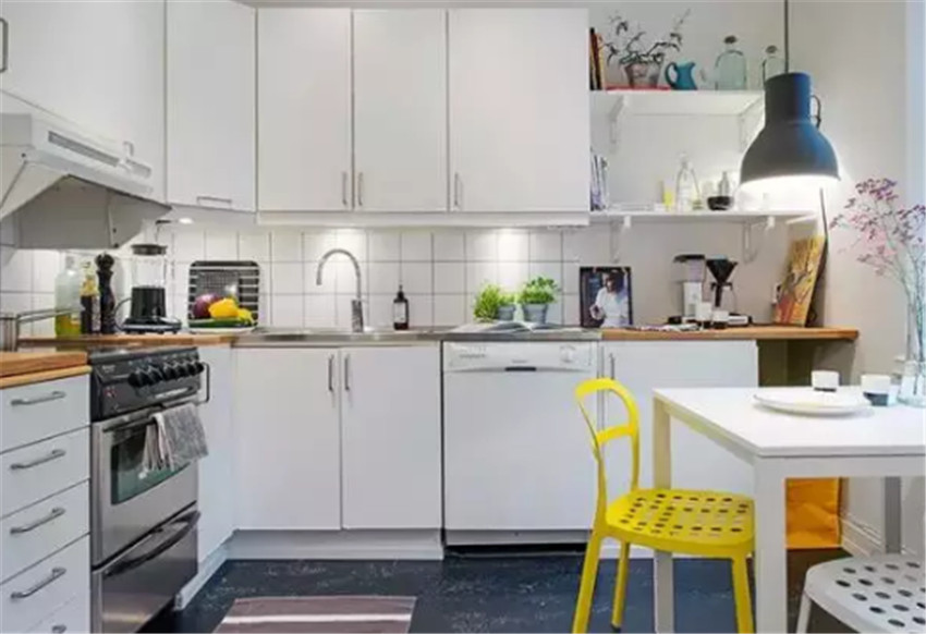 柜子悬空挂墙,柜子悬空收纳