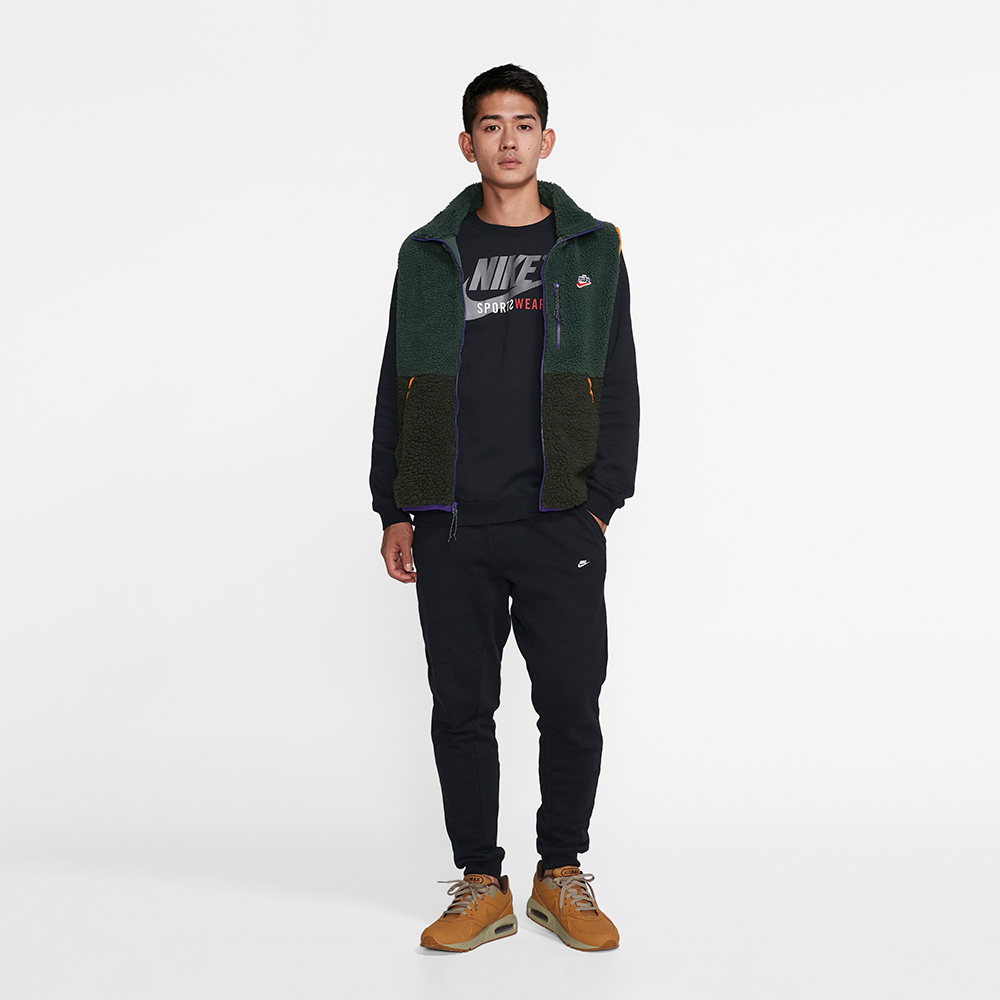 李宁还是耐克？轻松搭配整个秋天的卫衣，同样200元你会怎么选