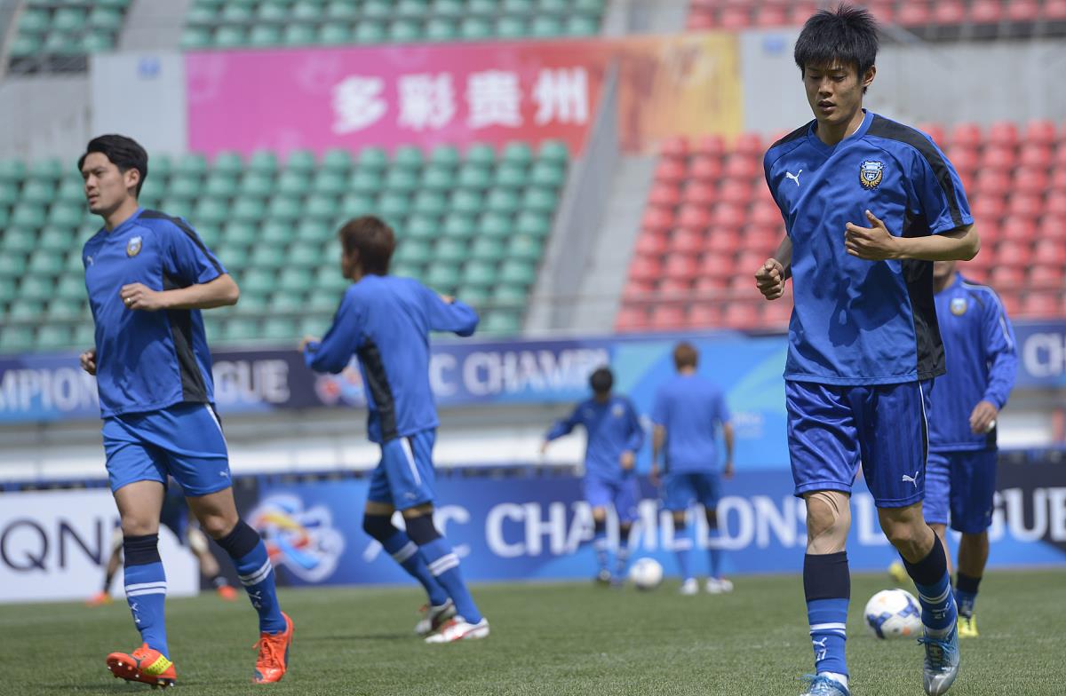 川崎前锋亚冠拿过冠军么,浦和红钻对阵川崎前锋亚冠次回合