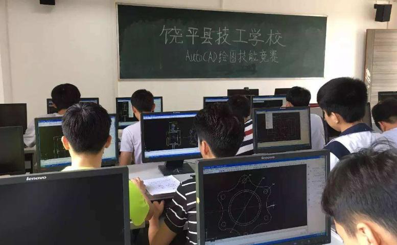 中考失利不想读职高还有什么出路,中考读职高的人现在做什么呢