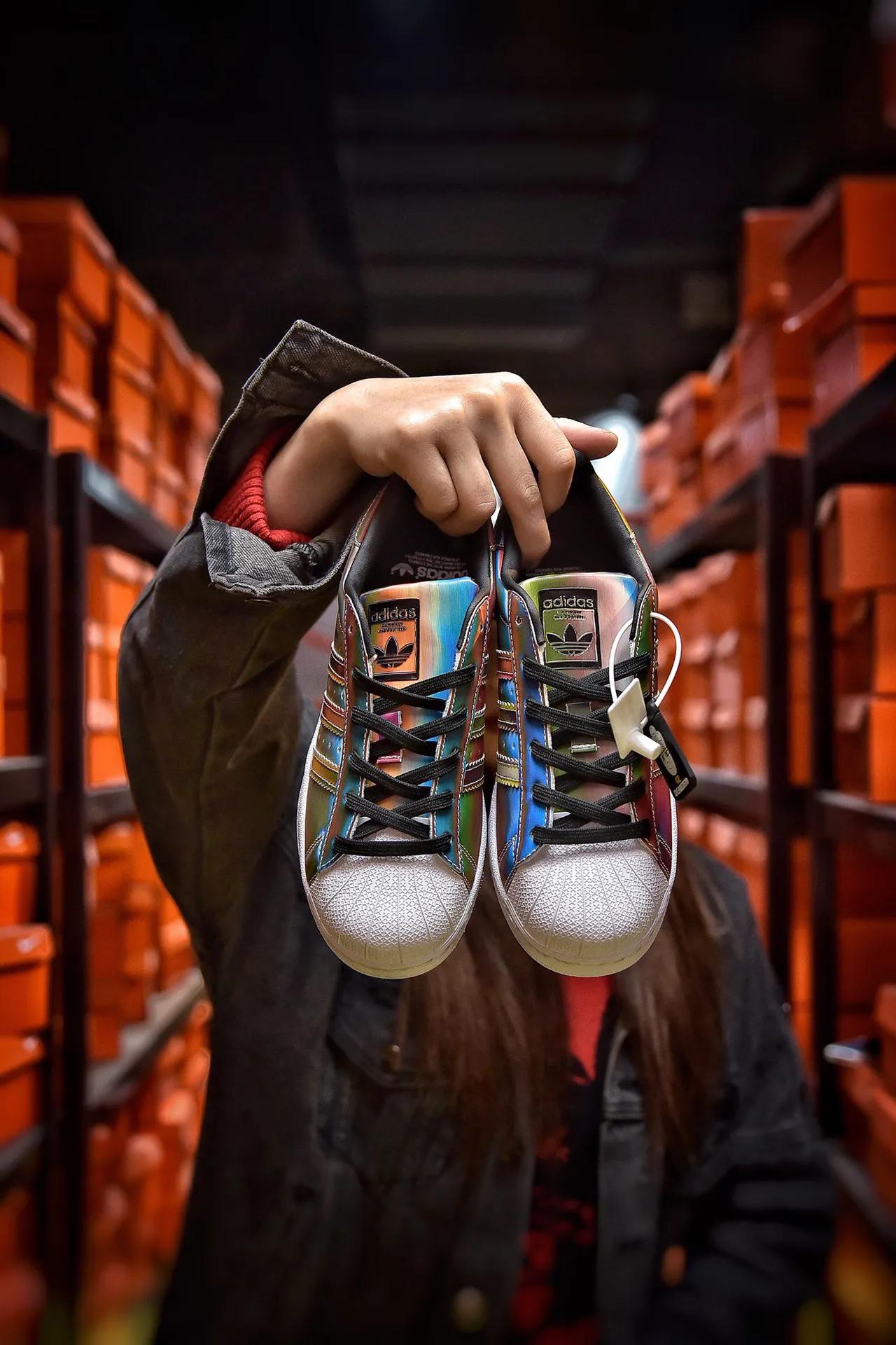 adidassolarglide5,adidas5虎配色