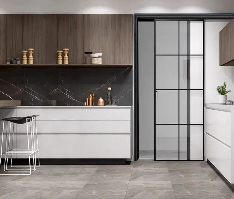 推拉门细轨道清洗小妙招,清洗格子门的小窍门