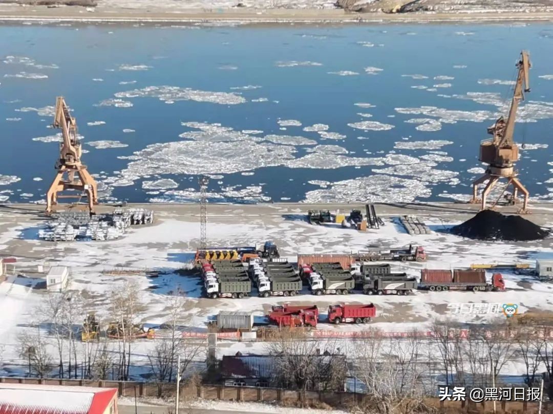 立冬，黑河跑冰排了！这次，我欠它一次“约会”