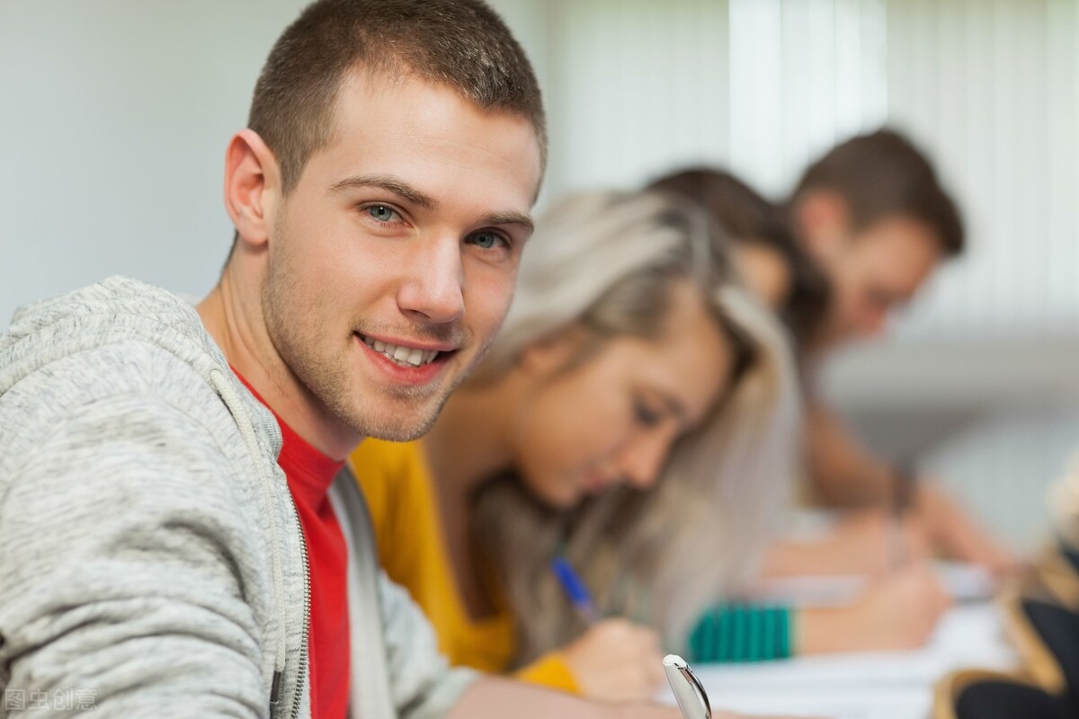基于主题意义探究的中学英语教学,教学反思与改进高中英语教学设计