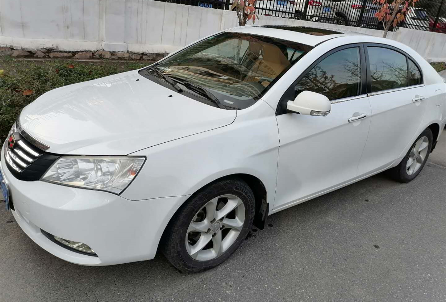 如此高配置的精品二手自动挡，累计三百万销量，人体工程学太奇葩