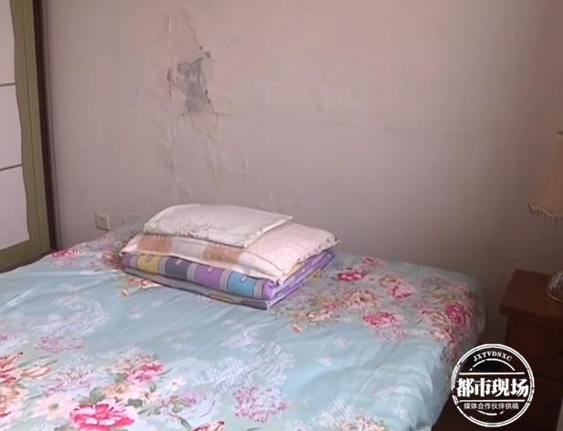 8年换了2张床，木头都烂了，“物业的态度令人寒心”