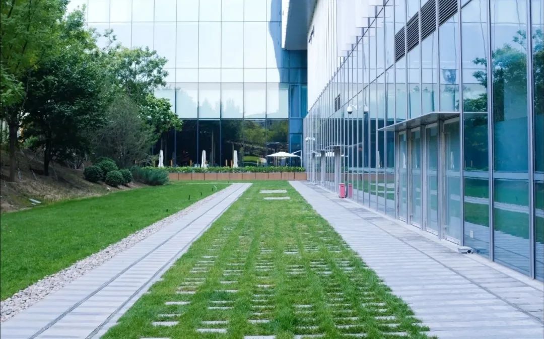 北京奔驰总部大楼地址望京,北京望京奔驰专修店