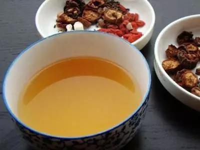 治疗银屑病有毒的中药,中医治银屑病关注事项