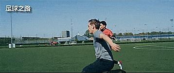 篮球前锋跑位基本功,前锋必会的四种跑位