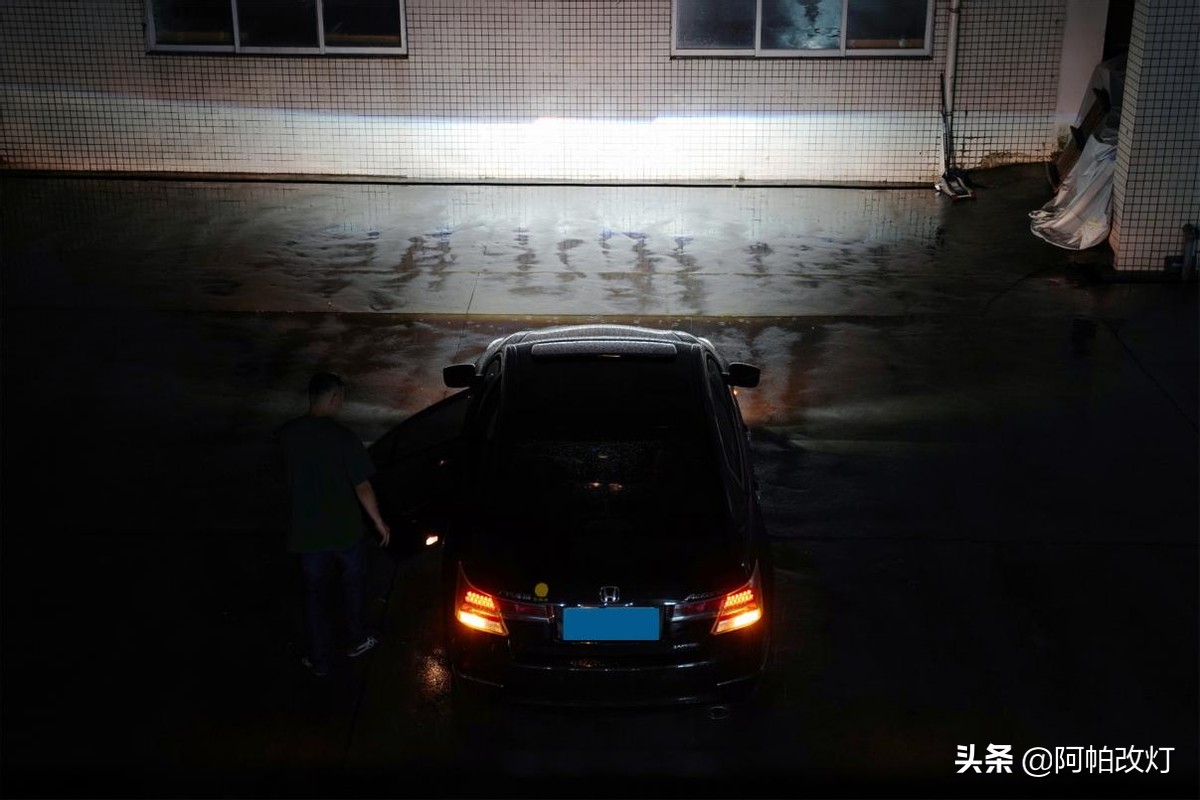 八代雅阁改装激光大灯视频教程,深圳雅阁八代灯光升级改装