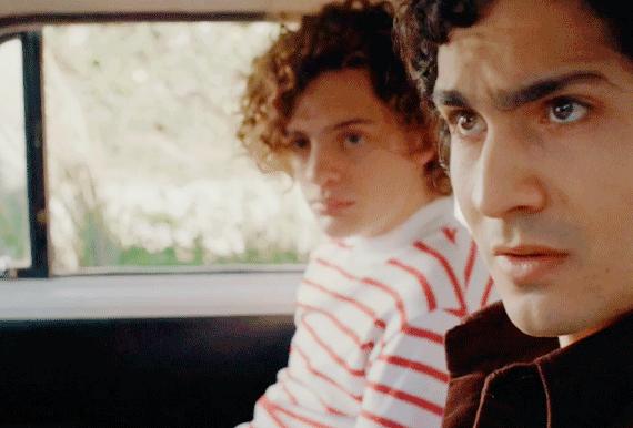 *欲情**疯狂、*社会反**，他美得像梦露却杀人无数