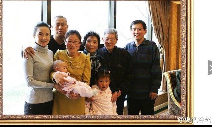 央视主持人管彤成家了吗,49岁央视主持人管彤