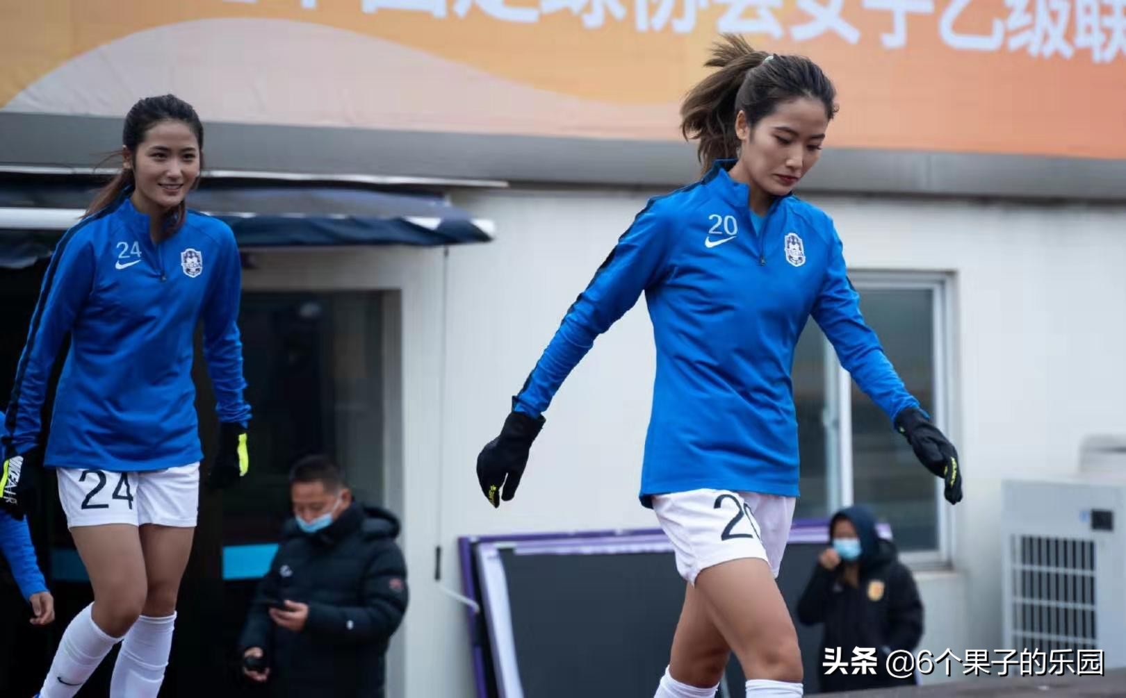姜明佐姜明佑踢什么位置,天津泰达姜明佐