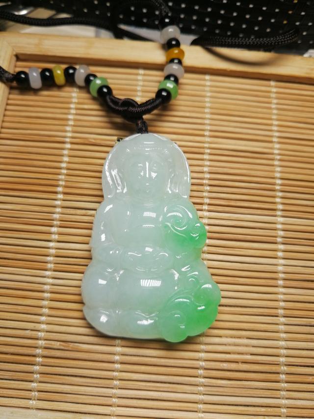 怎么从鉴定证书上看翡翠级别,翡翠手镯鉴定证书真伪查询