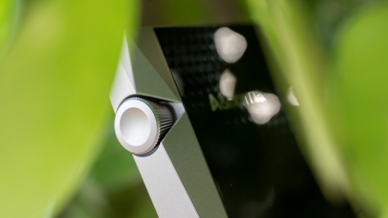 外观设计虐哭苹果手机的*放播**器使用起来什么感受？SR25使用分享