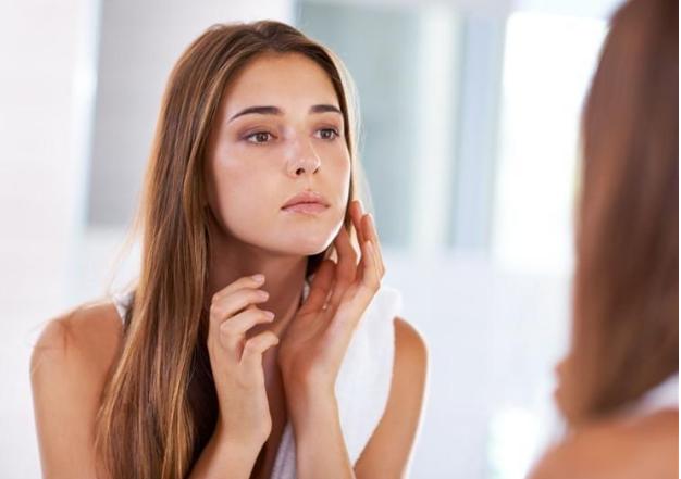 为什么涂抹护肤品脸疼,只要一抹护肤品脸就痒发红