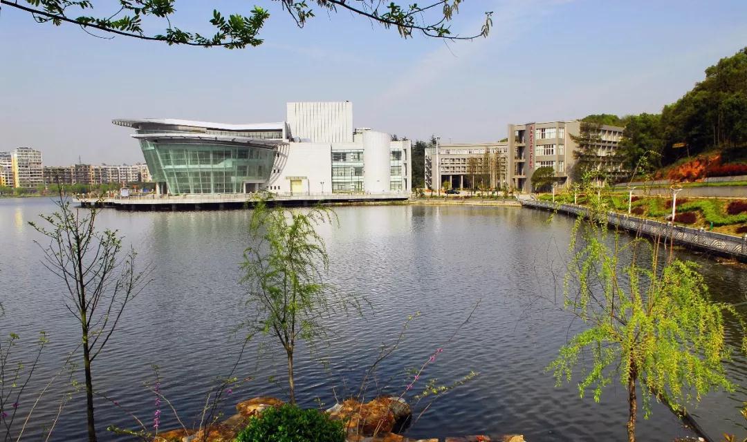 湖北师范大学，一所藏在童年记忆里的宝藏大学