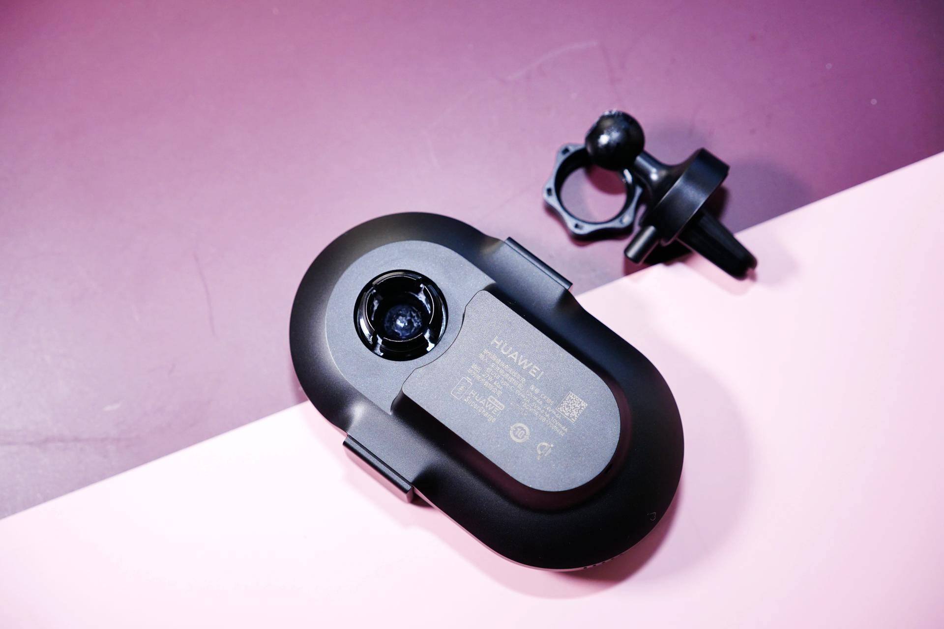 第一次用无线充电,华为第一代无线车充