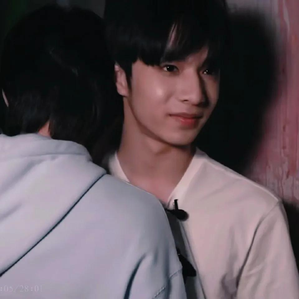 宋亚轩刘耀文拍的剧叫什么名字,宋亚轩刘耀文第一首歌