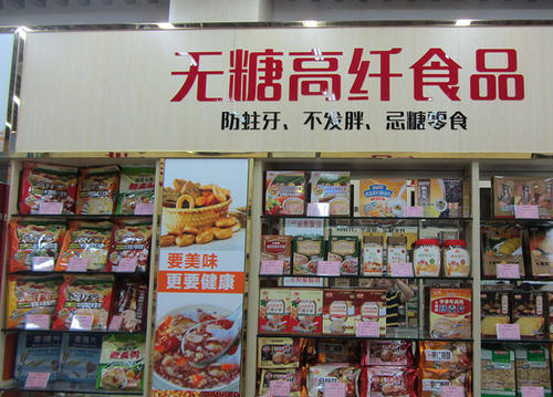 争议不休的糖精，和减脂神器代糖，它们为何是“祖孙关系”？
